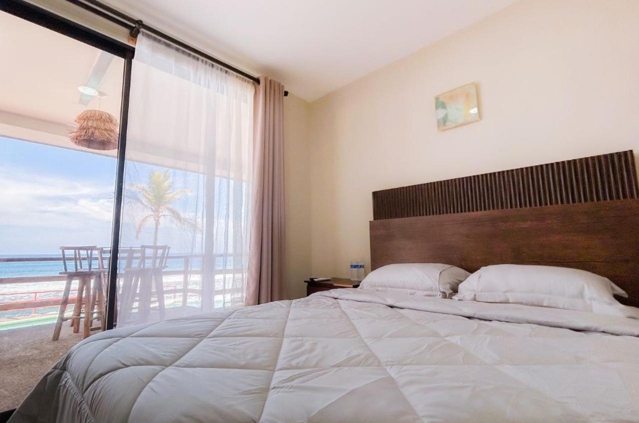 Reef On The Water Hotel Tamanique Exterior photo